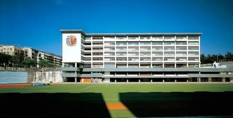 喇沙书院：免费精英教育，孕育学术翘楚与全面发展的领袖人才